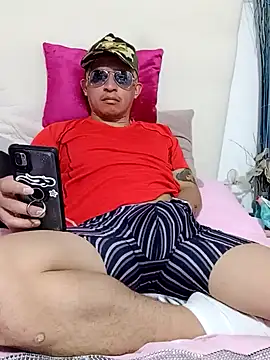 Chdgr online show from February 4, 2025, 2:21 pm