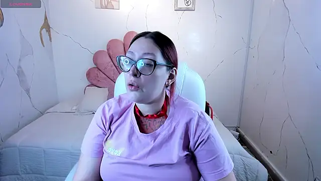 Snapshot of NiickyJones chatting on March 15, 2026, 6:20 am NiickyJones online show from March 15, 2026, 6:20 am