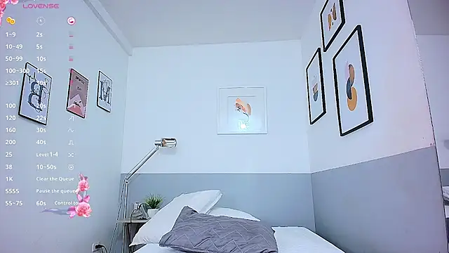 Snapshot of littlee_emilyy_ chatting on March 5, 2025, 3:08 am littlee emilyy online show from March 5, 2025, 3:08 am