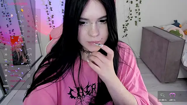 SelenaCute online show from February 27, 2025, 8:13 am