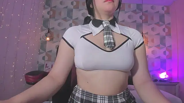 megancero online show from February 24, 2025, 12:37 pm