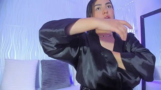 Snapshot of Abby__colins chatting on November 30, 2025, 8:53 pm Abby colins online show from November 30, 2025, 8:53 pm