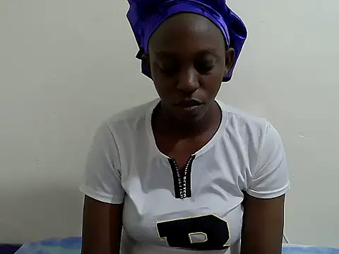 lizbela1 online show from November 15, 2025, 2:54 pm