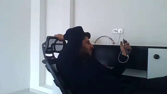 Snapshot of erkekkkadam chatting on January 15, 2025, 9:56 am erkekkkadam online show from January 15, 2025, 9:56 am