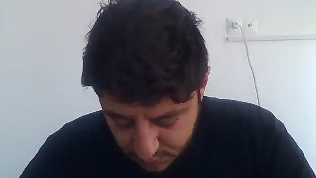 Snapshot of erkekkkadam chatting on October 31, 2025, 6:32 am erkekkkadam online show from October 31, 2025, 6:32 am