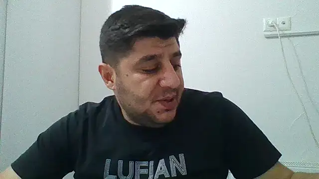 Snapshot of erkekkkadam chatting on December 14, 2025, 9:09 pm erkekkkadam online show from December 14, 2025, 9:09 pm