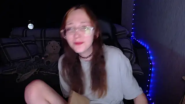 Snapshot of AmeliaKamishiro chatting on October 15, 2025, 9:01 pm AmeliaKamishiro online show from October 15, 2025, 9:01 pm