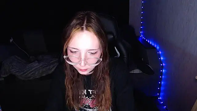 Snapshot of AmeliaKamishiro chatting on October 11, 2025, 8:54 pm AmeliaKamishiro online show from October 11, 2025, 8:54 pm