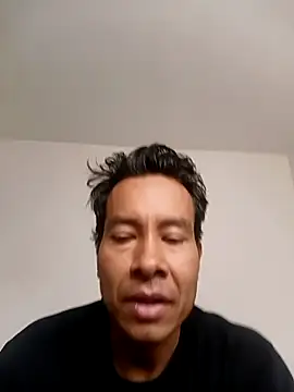 cachorro0527 online show from March 10, 2026, 5:17 pm