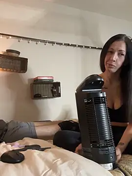 MnM4ever online show from February 4, 2026, 5:46 am