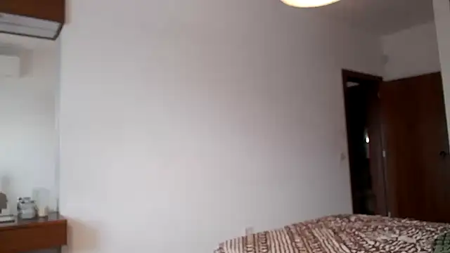 Snapshot of SexyandMarried1 chatting on November 7, 2025, 11:59 am SexyandMarried1 online show from November 7, 2025, 11:59 am