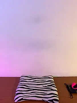 Felicia smok3 online show from January 6, 2026, 2:04 am