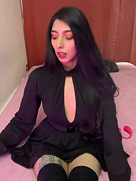 Snapshot of Felicia_smok3 chatting on July 8, 2026, 3:08 am Felicia smok3 online show from July 8, 2026, 3:08 am