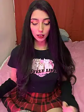 Snapshot of Felicia_smok3 chatting on July 9, 2026, 3:40 am Felicia smok3 online show from July 9, 2026, 3:40 am