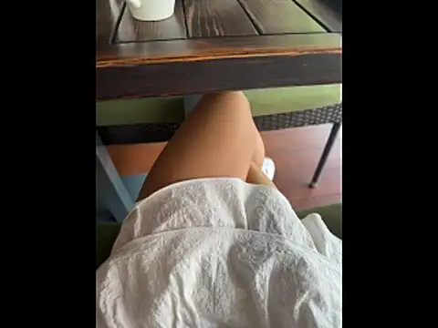 Snapshot of Miss_Flexi_fit chatting on June 16, 2026, 11:21 am Miss Flexi fit online show from June 16, 2026, 11:21 am