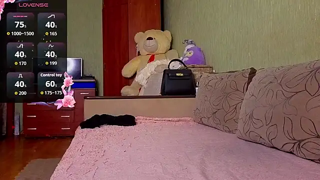 Snapshot of Miss_Flexi_fit chatting on November 16, 2025, 2:44 pm Miss Flexi fit online show from November 16, 2025, 2:44 pm