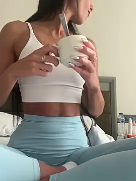 Miss Flexi fit online show from December 17, 2025, 8:52 am