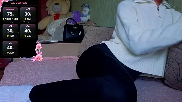 Snapshot of Miss_Flexi_fit chatting on November 28, 2025, 11:43 am Miss Flexi fit online show from November 28, 2025, 11:43 am