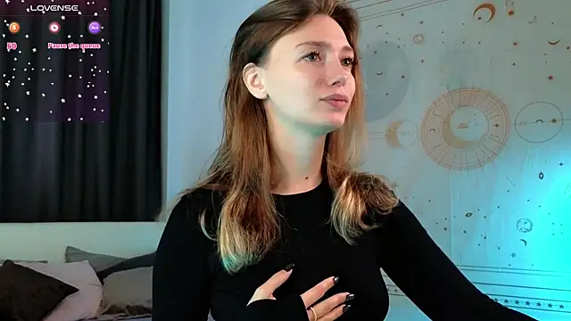 Snapshot of SwettyMolly chatting on September 19, 2025, 6:17 am SwettyMolly online show from September 19, 2025, 6:17 am