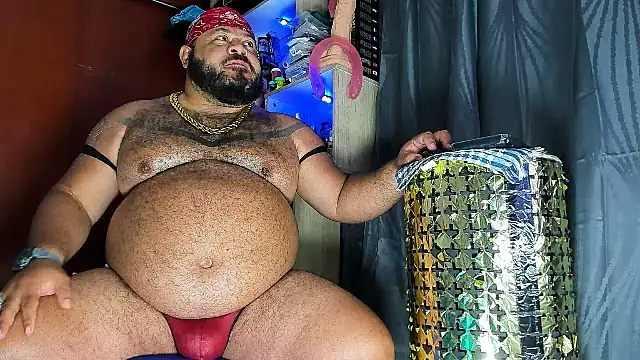 Snapshot of Latino_bigcock chatting on July 28, 2026, 12:07 am Latino bigcock online show from July 28, 2026, 12:07 am