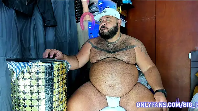 Snapshot of Latino_bigcock chatting on August 7, 2026, 7:09 pm Latino bigcock online show from August 7, 2026, 7:09 pm
