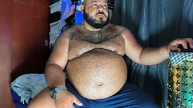 Snapshot of Latino_bigcock chatting on July 24, 2026, 10:39 pm Latino bigcock online show from July 24, 2026, 10:39 pm