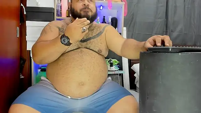 Latino bigcock online show from February 1, 2025, 2:47 am