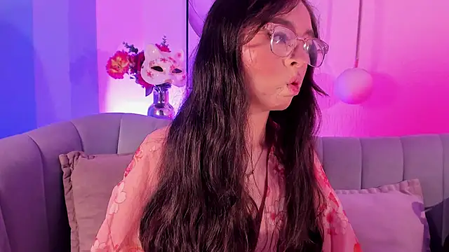 Snapshot of Eva_Macalliter chatting on March 25, 2026, 3:28 am Eva Macalliter online show from March 25, 2026, 3:28 am