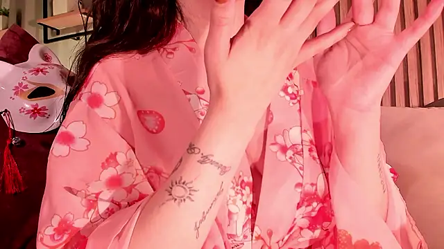 Snapshot of Eva_Macalliter chatting on February 22, 2026, 4:15 am Eva Macalliter online show from February 22, 2026, 4:15 am