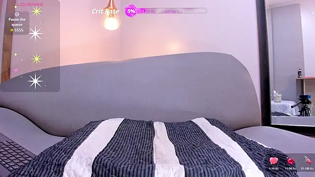 Snapshot of tinaclark_ chatting on December 1, 2025, 8:10 pm tinaclark online show from December 1, 2025, 8:10 pm