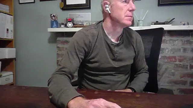 Snapshot of jiggy77777 chatting on January 7, 2025, 10:19 pm jiggy77777 online show from January 7, 2025, 10:19 pm