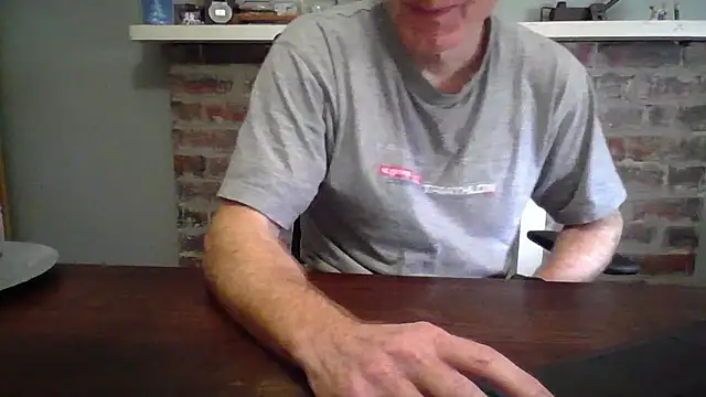 Snapshot of jiggy77777 chatting on December 9, 2024, 12:34 am jiggy77777 online show from December 9, 2024, 12:34 am