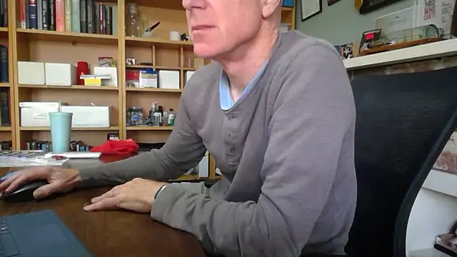 Snapshot of jiggy77777 chatting on October 21, 2025, 12:32 am jiggy77777 online show from October 21, 2025, 12:32 am