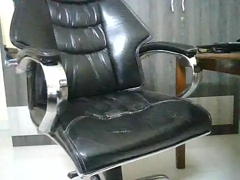 Snapshot of Funguy271985 chatting on December 2, 2025, 12:29 pm Funguy271985 online show from December 2, 2025, 12:29 pm