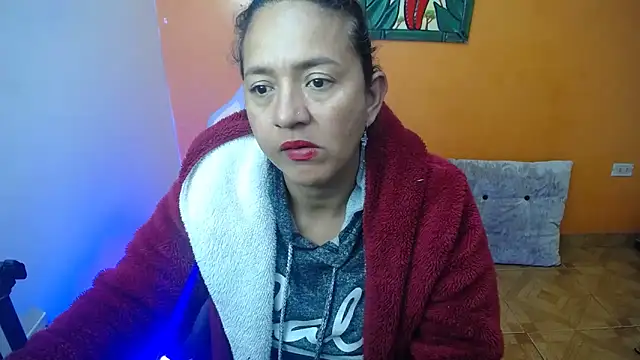 daleska ayala 1 online show from February 9, 2025, 3:32 am