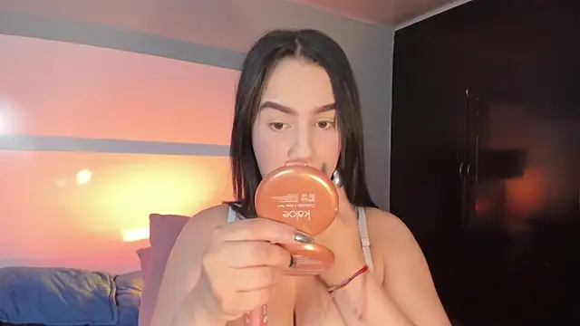 Snapshot of emily_roberts1 chatting on March 10, 2025, 6:45 pm emily roberts1 online show from March 10, 2025, 6:45 pm