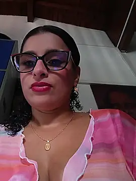 Snapshot of Alizon_1 chatting on July 29, 2026, 8:08 pm Alizon 1 online show from July 29, 2026, 8:08 pm