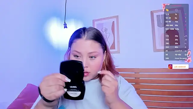 Snapshot of YuliCardona_ chatting on July 31, 2026, 5:10 pm YuliCardona online show from July 31, 2026, 5:10 pm