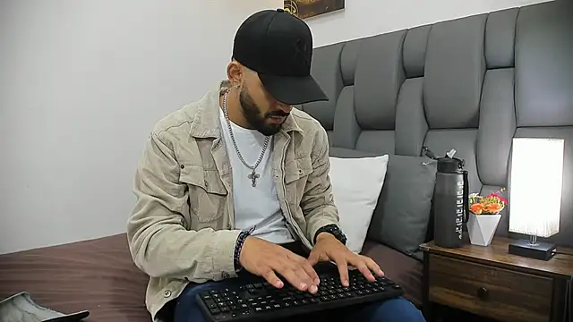 Thiagogomez online show from February 7, 2026, 2:03 pm