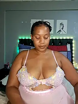 Toya P online show from November 4, 2025, 7:50 pm