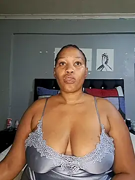 Toya P online show from October 23, 2025, 12:04 pm