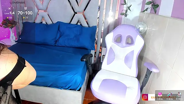 Snapshot of Karla_Rodriguezx chatting on November 21, 2025, 12:37 pm Karla Rodriguezx online show from November 21, 2025, 12:37 pm