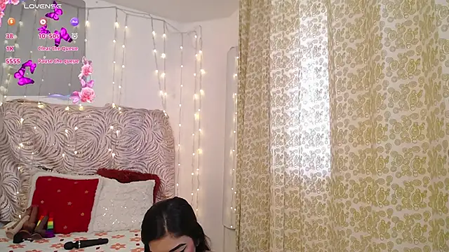 Snapshot of darshajaya chatting on June 19, 2026, 6:47 pm darshajaya online show from June 19, 2026, 6:47 pm