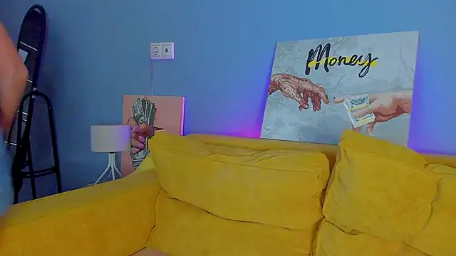 Patricia Cox online show from October 12, 2025, 8:32 pm