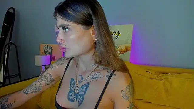 Snapshot of Patricia_Cox chatting on February 25, 2026, 6:41 pm Patricia Cox online show from February 25, 2026, 6:41 pm