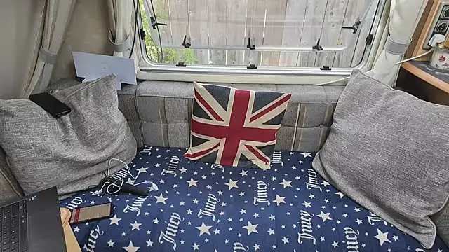 British  Rosie online show from July 10, 2026, 8:25 am