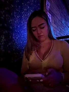 Snapshot of Danielavegax chatting on November 8, 2025, 4:38 am Danielavegax online show from November 8, 2025, 4:38 am