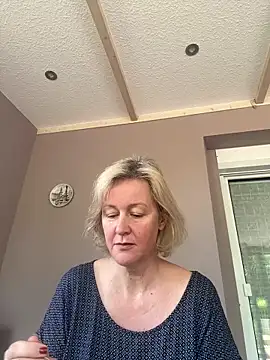 MarleneBloem online show from May 24, 2026, 7:52 am