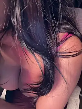 sexy-simmy online show from May 3, 2026, 7:06 pm