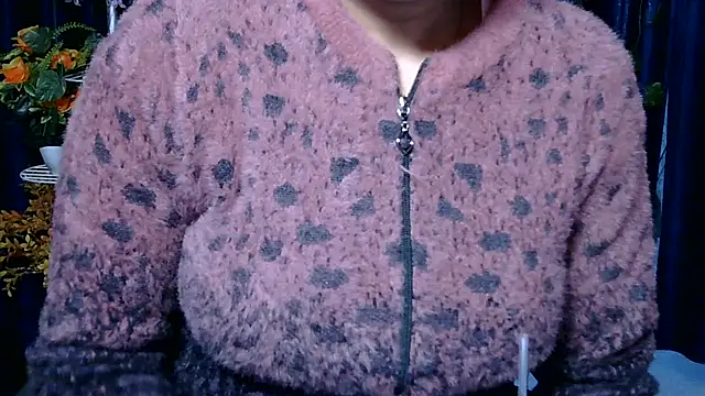 Snapshot of sexy-simmy chatting on November 15, 2025, 1:20 am sexy-simmy online show from November 15, 2025, 1:20 am